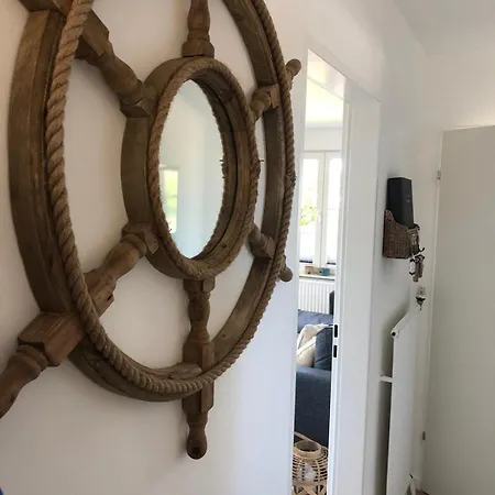 Haus-seefalke-wohnung-oberdeck * بوركم